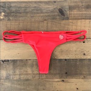 SOLD - BODY GLOVE - Cheeky Bikini Bottom